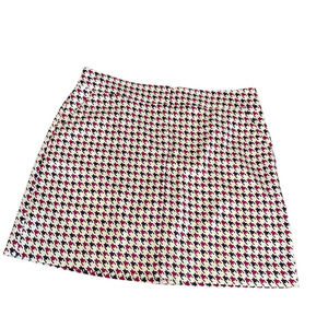 Izod Golf Short Skirt Women Sz 10 rarely used